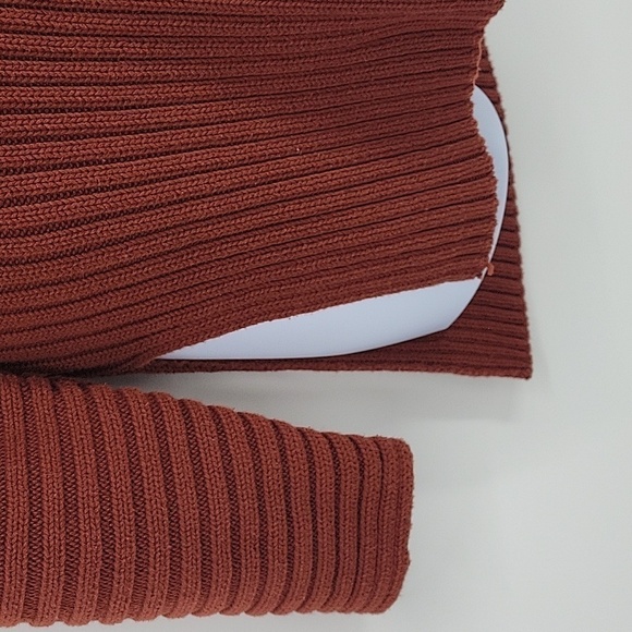 Urban Outfitters Maroon Peekaboo Sweater Top 100% Cotton Size M - Picture 7 of 12